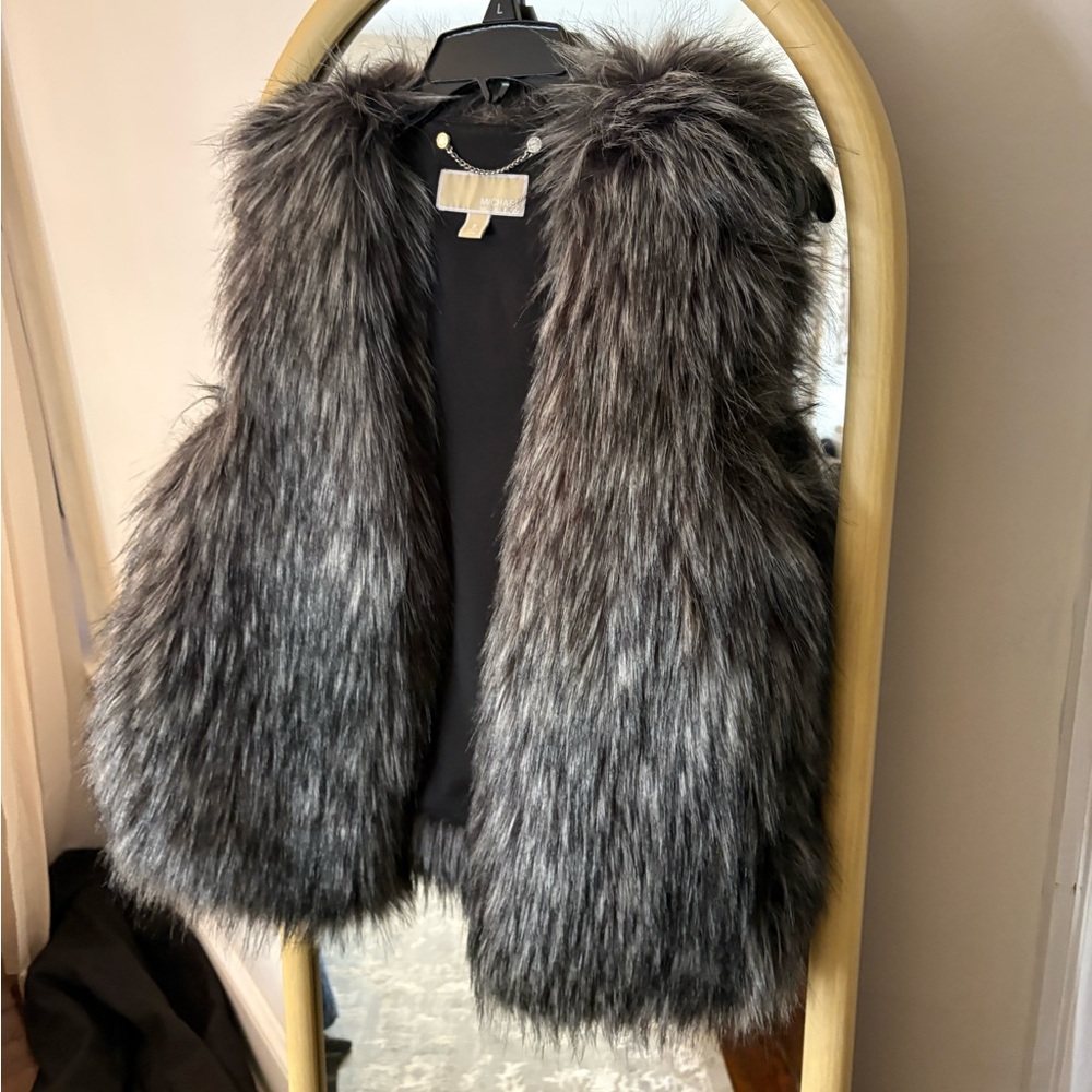 Grey  silver fur Michael kors